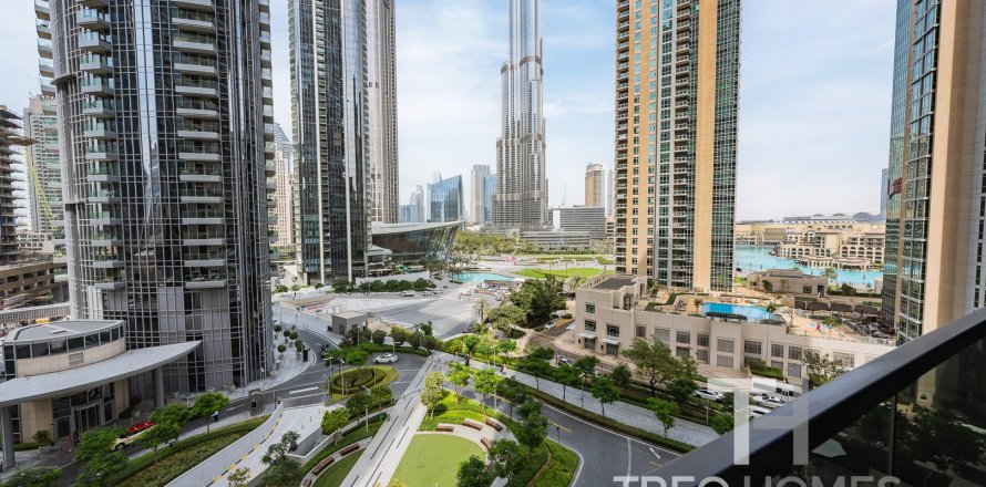 2 bedrooms Apartment in Burj Khalifa, UAE No. 73901
