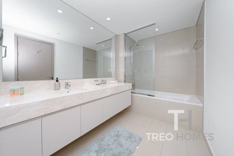 2 bedrooms Apartment in Burj Khalifa, UAE No. 73901 11