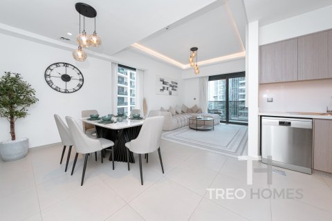 2 bedrooms Apartment in Burj Khalifa, UAE No. 73901 2