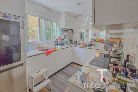 3 bedrooms Villa in Dubai, UAE No. 73894 7