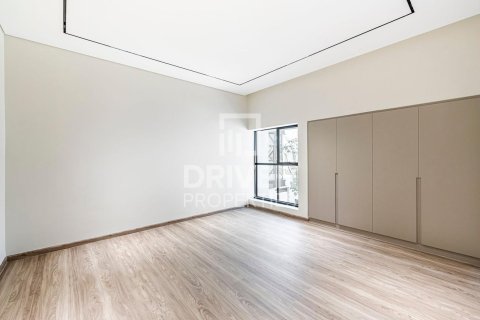 Villa de 4 dormitorios en Umm Suqeim, UAE No. 85792 8