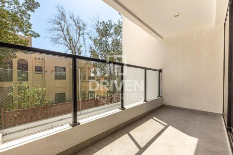 Villa de 4 dormitorios en Umm Suqeim, UAE No. 85792 15