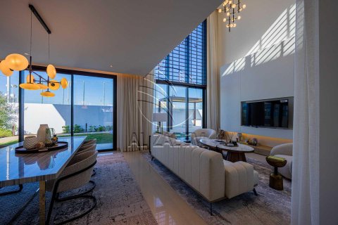 5 bedrooms Villa on the Saadiyat Island, UAE No. 91292 15