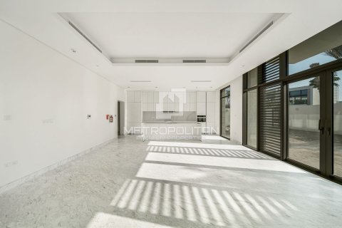 5 غرفة نوم  فيلا في District One, الإمارات العربية المتحدة رقم 62284 3