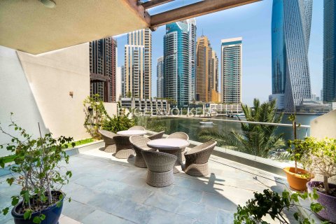 Apartment de 4 dormitorios en Dubai Marina, UAE No. 16792 1