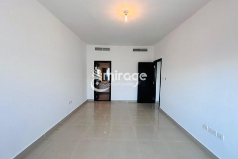 Apartment de 2 dormitorios en Al Reef, UAE No. 71168 6