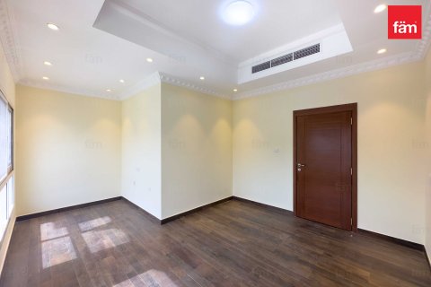 5 غرفة نوم  فيلا  رقم 106281 24