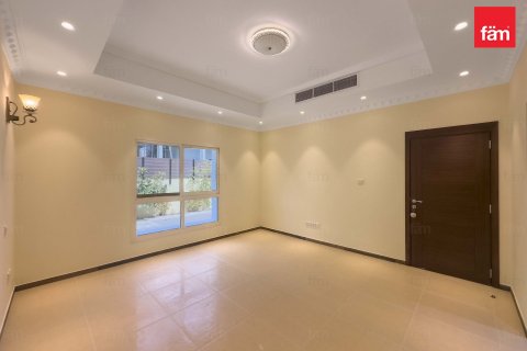 5 غرفة نوم  فيلا  رقم 106281 28