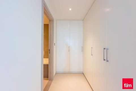 3 bedrooms Apartment in Dubai, UAE No. 101015 18