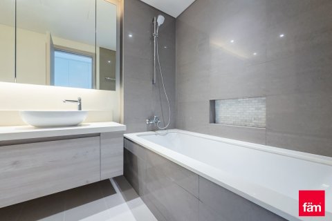 3 bedrooms Apartment in Dubai, UAE No. 101015 22