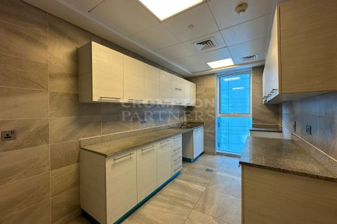 3 bedrooms Apartment in Corniche Road, UAE No. 72078 4