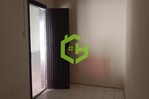 639.9مربع، مستودع في Sharjah Industrial Area, الإمارات العربية المتحدة رقم 92146 3