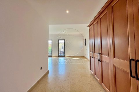 Townhouse de 4 dormitorios en  Saadiyat Island, UAE No. 91044 11