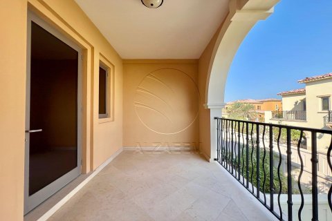Townhouse de 4 dormitorios en  Saadiyat Island, UAE No. 91044 10