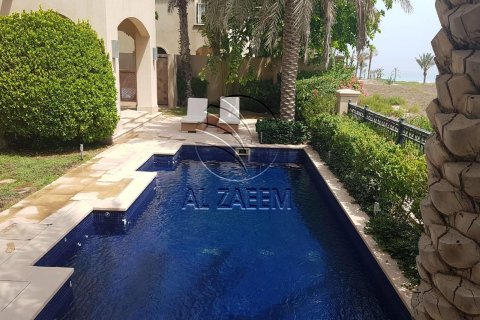 4 bedrooms Villa on the Saadiyat Island, UAE No. 91059 2