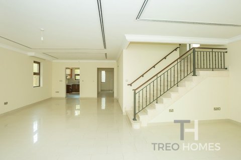 Villa de 4 chambres à Casa, UAE No. 73880 5