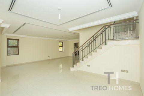 Villa de 4 chambres à Casa, UAE No. 73880 4