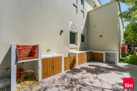 4 غرف نوم فيلا  رقم 106505 15