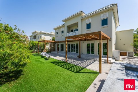 4 غرف نوم فيلا  رقم 106505 3
