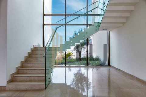 Villa de 5 chambres à Abu Dhabi, UAE No. 73235 4
