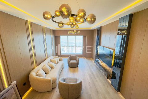 Apartment de 2 dormitorios en Elite Residence, UAE No. 73237 9
