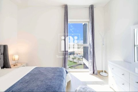 Appartement de 1 chambre à WATER'S EDGE Yas Island, UAE No. 97462 14