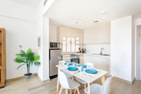 Appartement de 1 chambre à WATER'S EDGE Yas Island, UAE No. 97462 6