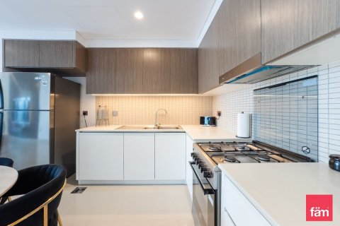 Apartment de 2 dormitorios en Dubai, UAE No. 87386 7