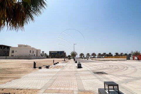 Land de 2044m² à Abu Dhabi, UAE No. 90246 1