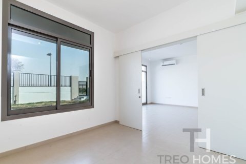 4 bedrooms Townhouse in Hayat Townhouses, UAE No. 76391 2