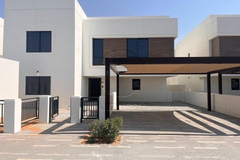 5 bedrooms Villa on the Yas Island, UAE No. 90038 2