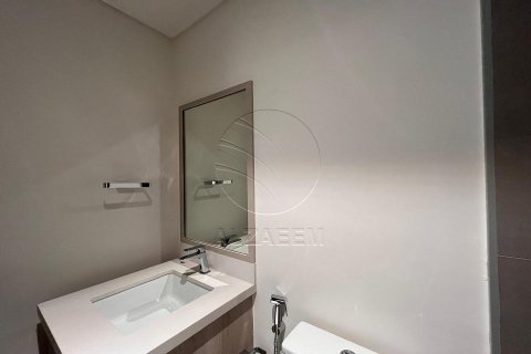 5 bedrooms Villa on the Yas Island, UAE No. 90038 13