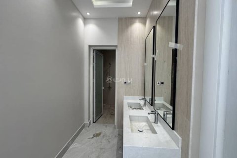 Villa de 6 chambres à Khobar, Saudi Arabia No. 60588 3