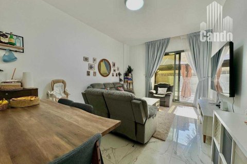 2 bedrooms Apartment in Jumeirah Village Circle, UAE No. 72292 4
