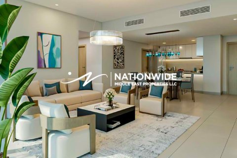 3 bedrooms Apartment in Abu Dhabi, UAE No. 105867 5