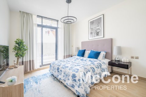Apartment de 2 dormitorios en Majan, UAE No. 74531 5