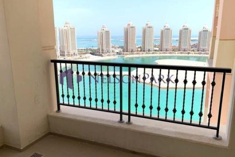 2 bedrooms Apartment in Doha, Qatar No. 60894 4