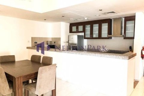 2 bedrooms Apartment in Doha, Qatar No. 60894 1