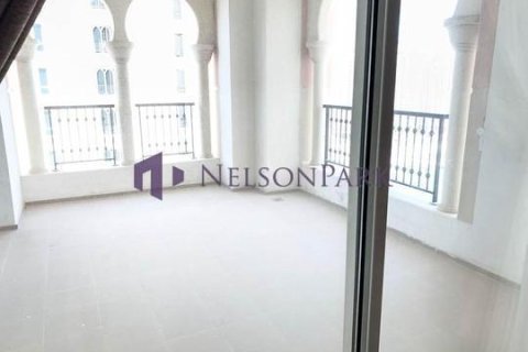 2 bedrooms Apartment in Doha, Qatar No. 60894 3