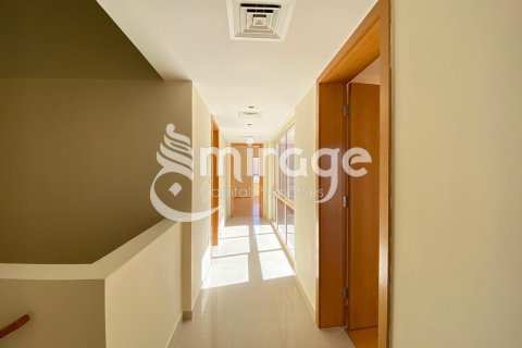 3 bedrooms Townhouse in Al Raha Gardens, UAE No. 81013 7