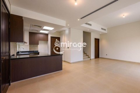 3 bedrooms Townhouse in Khalifa City, UAE No. 81014 2