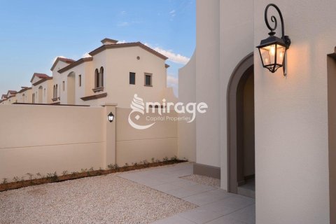 3 bedrooms Townhouse in Khalifa City, UAE No. 81014 1