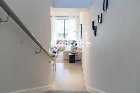 3 bedrooms Townhouse on the Yas Island, UAE No. 81027 7