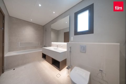 5 bedrooms Villa in Dubai, UAE No. 103997 16