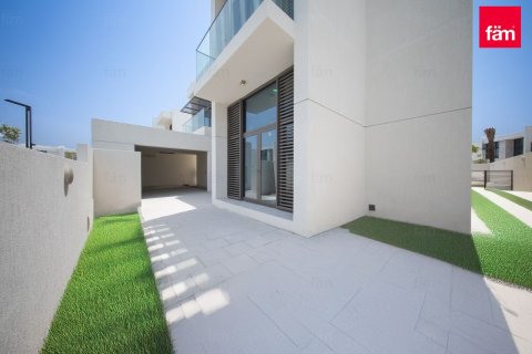 5 bedrooms Villa in Dubai, UAE No. 103997 10