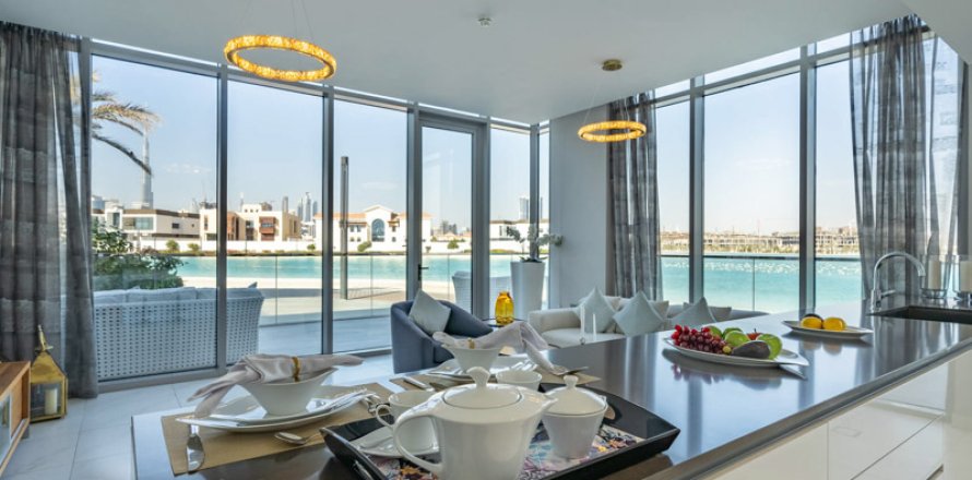 Квартира с 3 спальнями  №96013