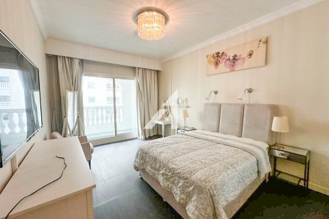 Apartment de 3 dormitorios en Jumeirah Village Circle, UAE No. 101749 12
