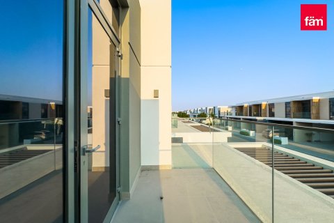 Villa de 3 chambres à Dubai, UAE No. 100470 13