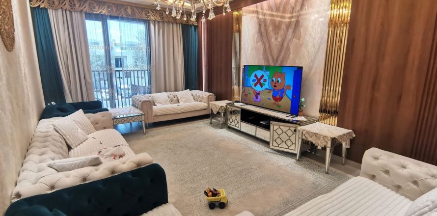 Appartement de 3 chambres à Mirdif, UAE No. 83398