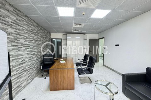 102m² Office in Business Bay, UAE No. 104372 9